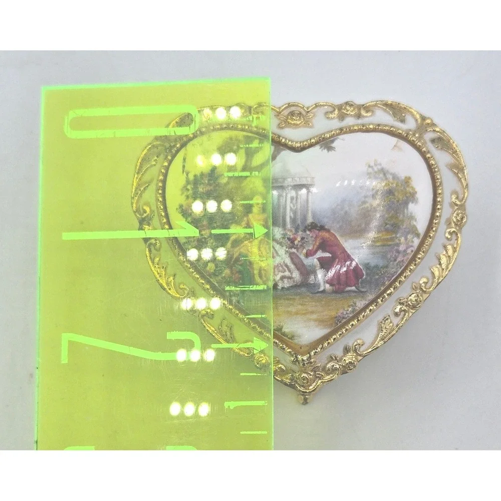 Collector's Heart‎ Music Box: Plays Beethoven's 
